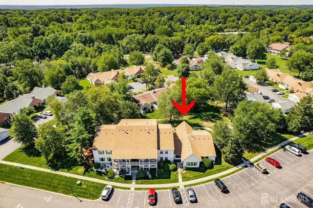 $339,000 | 89 Griggs Place, East Brunswick, NJ 08816