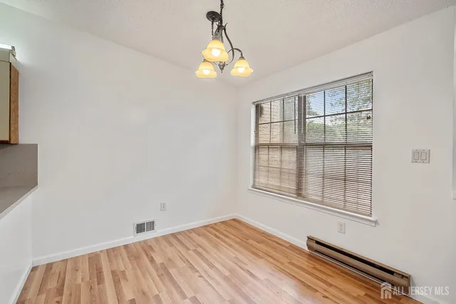 $339,000 | 89 Griggs Place, East Brunswick, NJ 08816