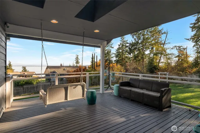 a view of a lake with houses
