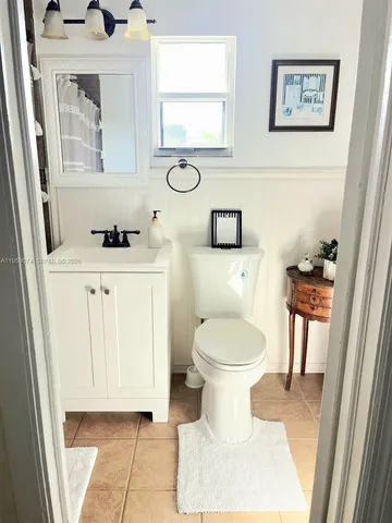 $3,700 | 1990 Northeast 183rd Street, North Miami Beach, FL 33179