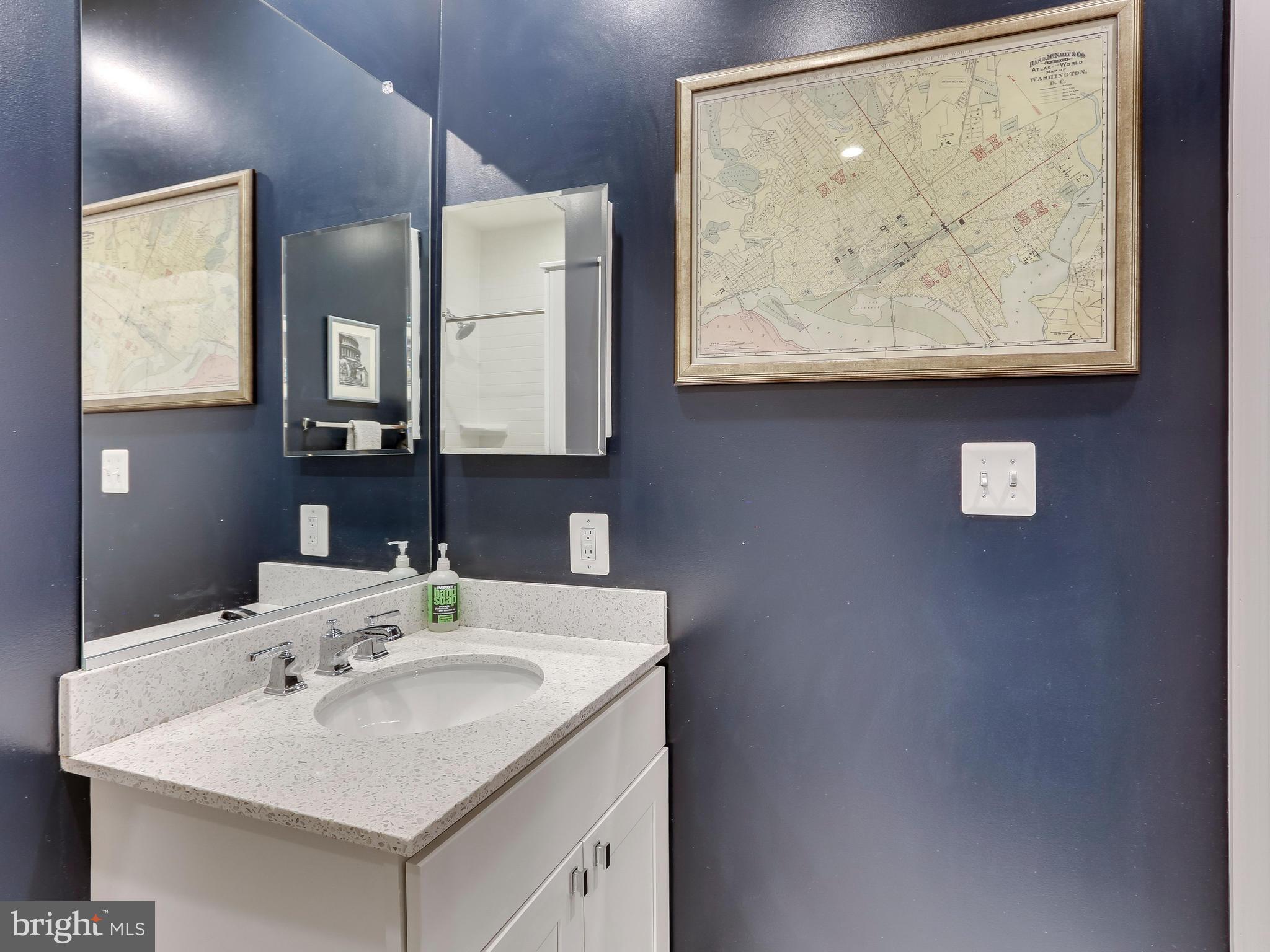 1845 Kalorama Road Northwest, Unit 4 Washington, DC 20009 - Photo 23 of 27 Bath