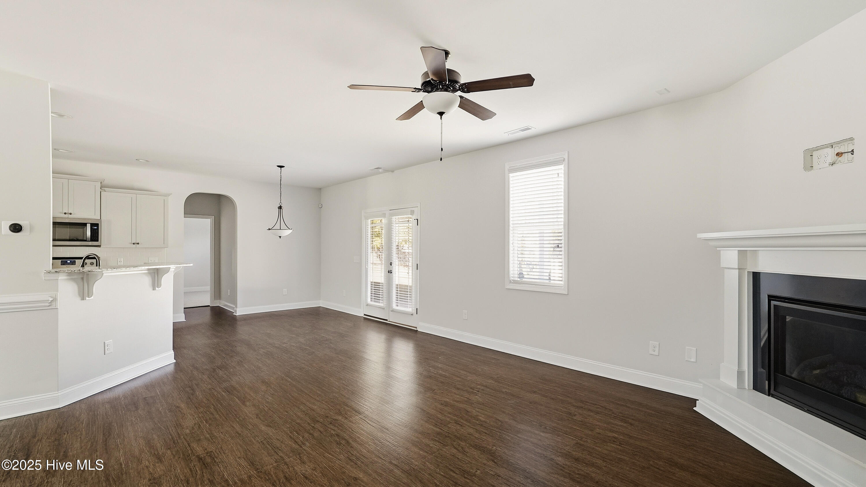 162 Union Church Road Carthage, NC 28327 - Photo 15 of 47 Living room