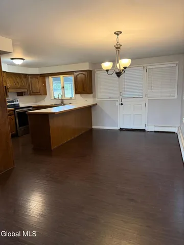 $244,900 | 5 West 4th Avenue, Johnstown, NY 12095