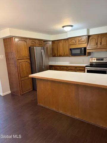 $244,900 | 5 West 4th Avenue, Johnstown, NY 12095