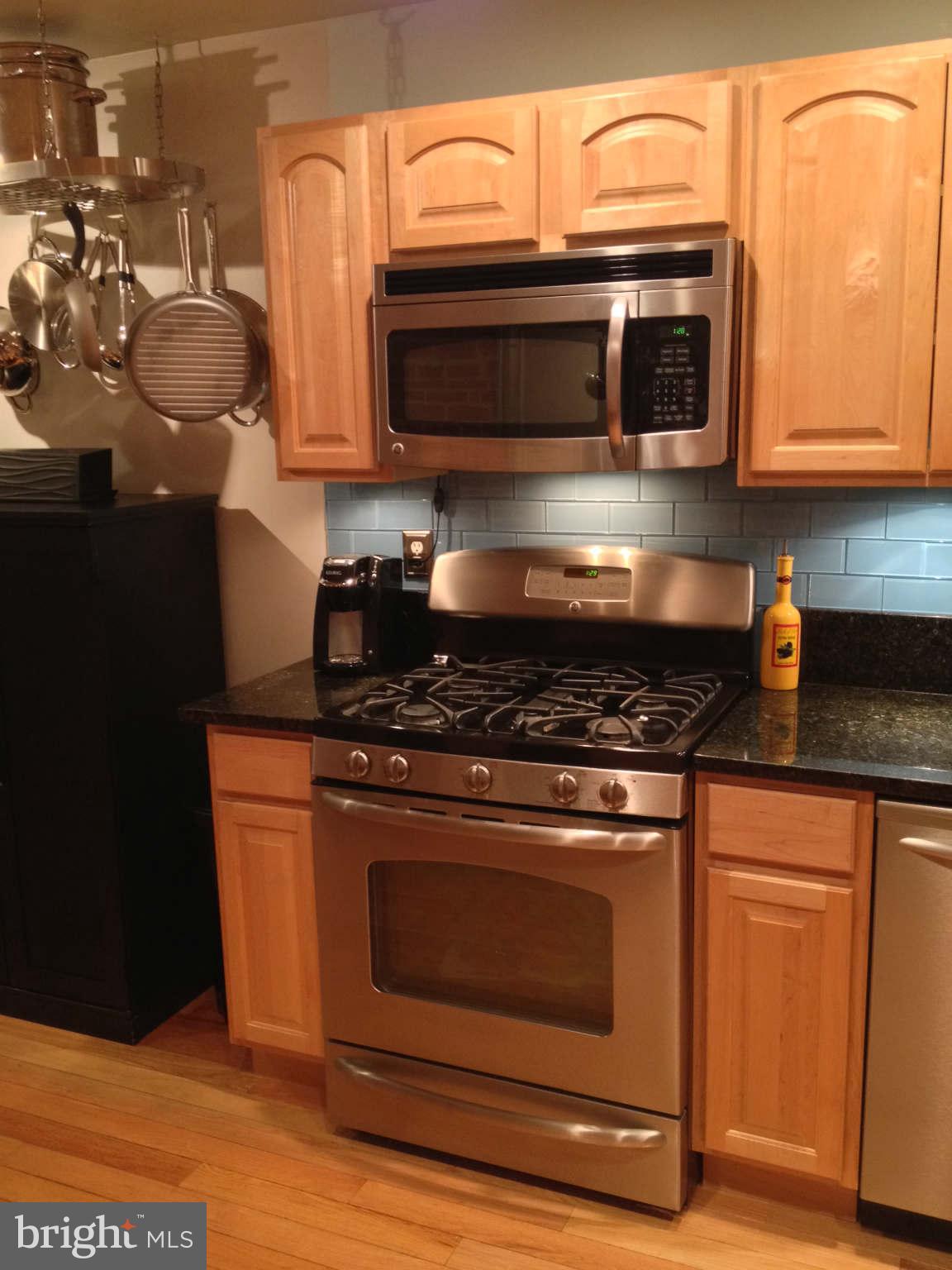 1436 Decatur Street Baltimore, MD 21230 - Photo 12 of 30 Kitchen