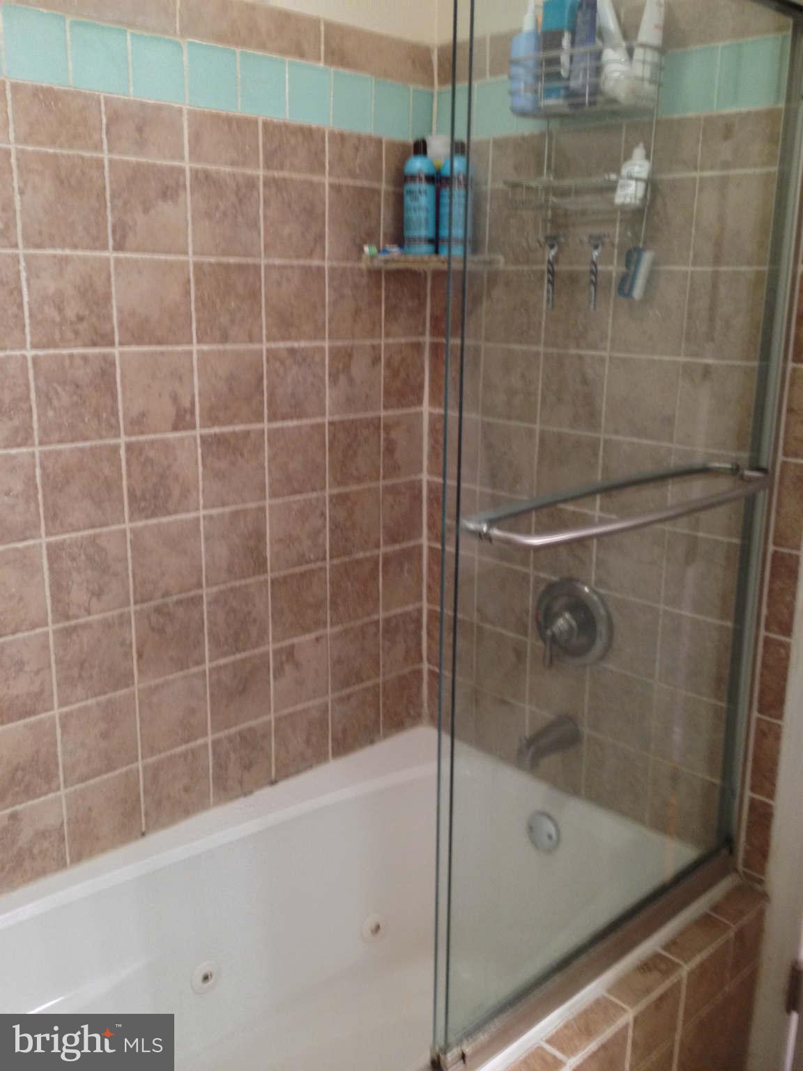 1436 Decatur Street Baltimore, MD 21230 - Photo 26 of 30 Bath