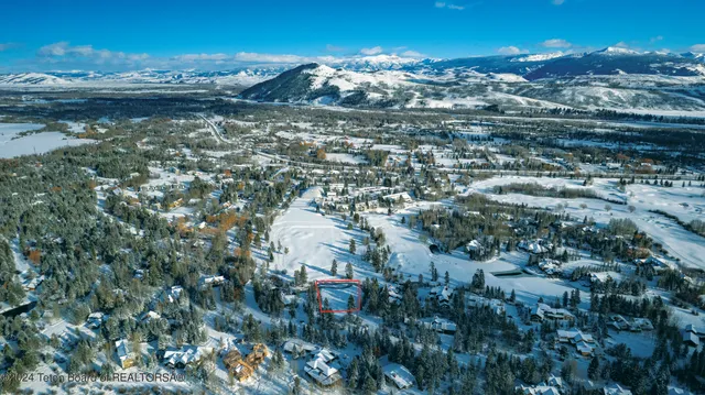$5,950,000 | 2440 North Arrowleaf Lane, Wilson, WY 83014