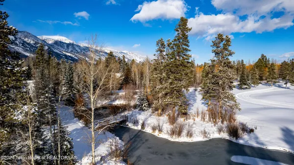 $5,950,000 | 2440 North Arrowleaf Lane, Wilson, WY 83014