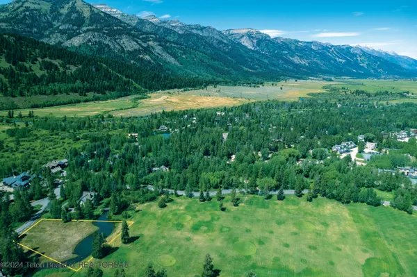 $5,950,000 | 2440 North Arrowleaf Lane, Wilson, WY 83014