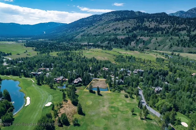 $5,950,000 | 2440 North Arrowleaf Lane, Wilson, WY 83014