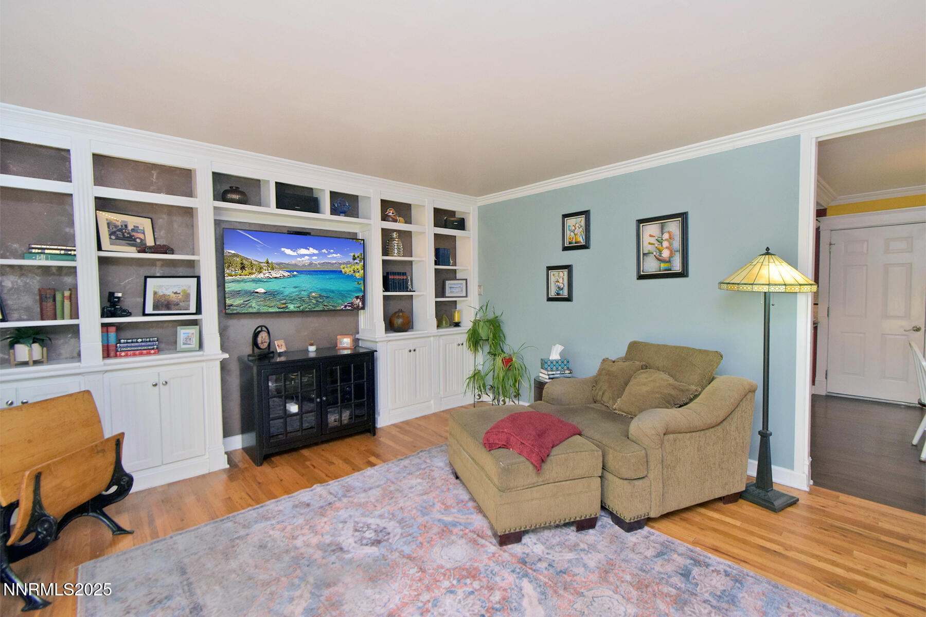 3050 Attridge Place Reno, NV 89503 - Photo 27 of 62 a living room with furniture and a fireplace