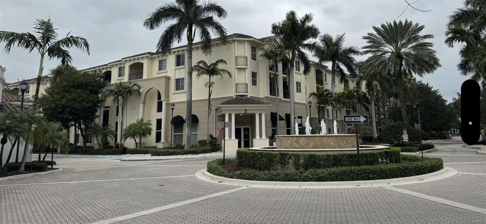 2103 Renaissance Way Boynton Beach, FL 33426 - Photo 1 of 21 Exterior