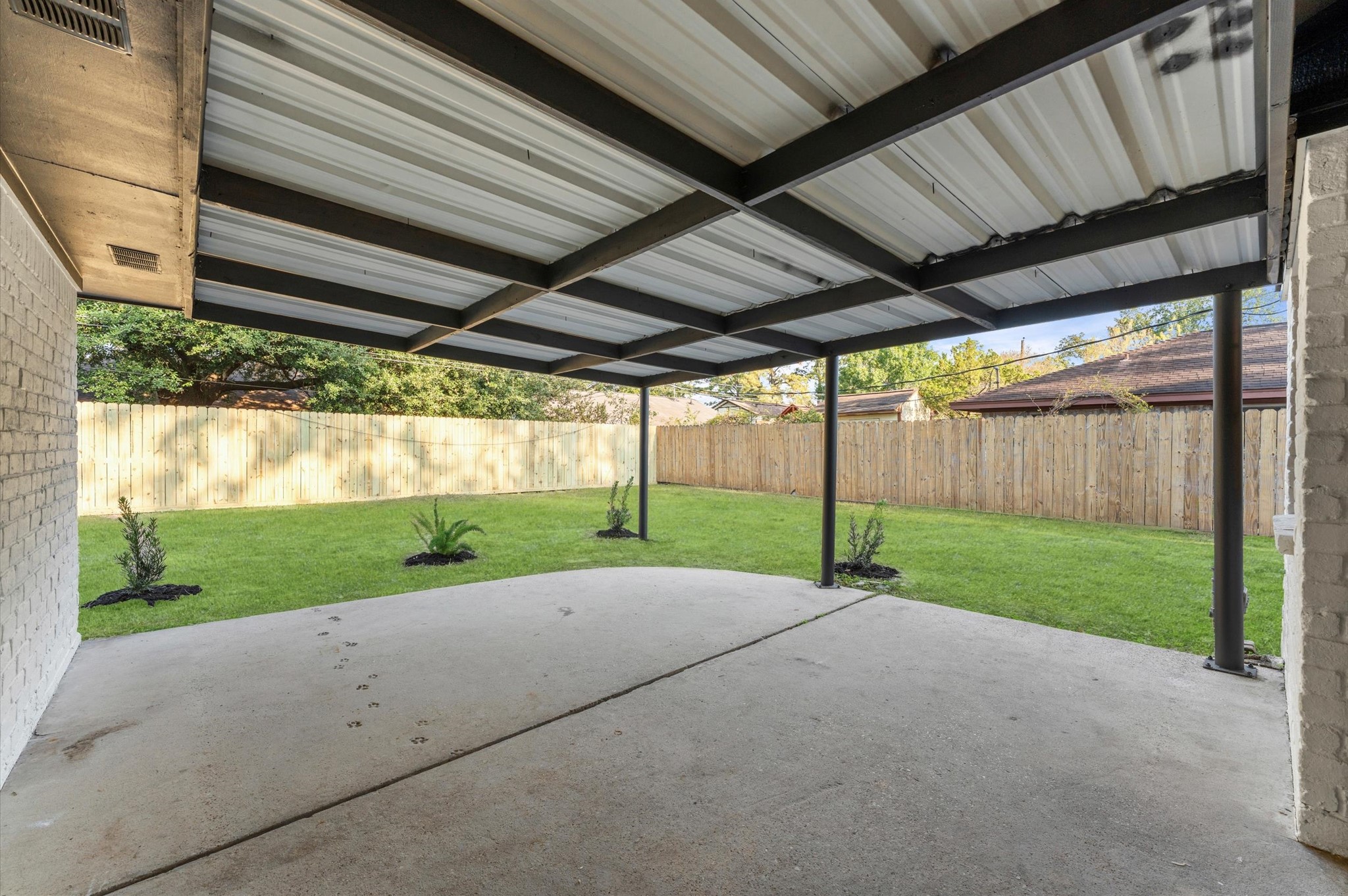 29514 Loddington Street Spring, TX 77386 - Photo 35 of 38 a view of outdoor space and yard