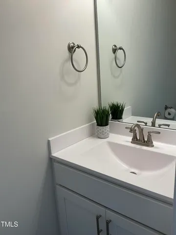 $379,900 | 1039 North Lincoln Street, Benson, NC 27504