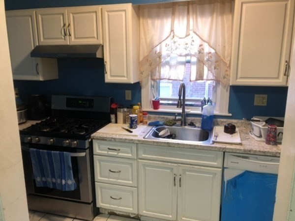 64 Tennis Road Boston, MA 02126 - Photo 4 of 8 Gallery Image 4
