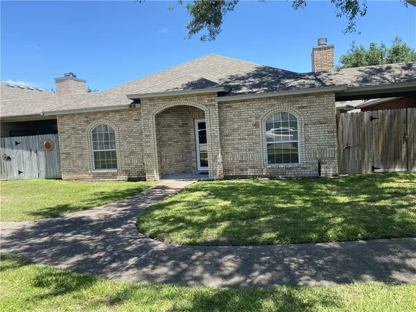 $224,900 | 7205 Mansions Drive, Unit V3, Corpus Christi, TX 78414