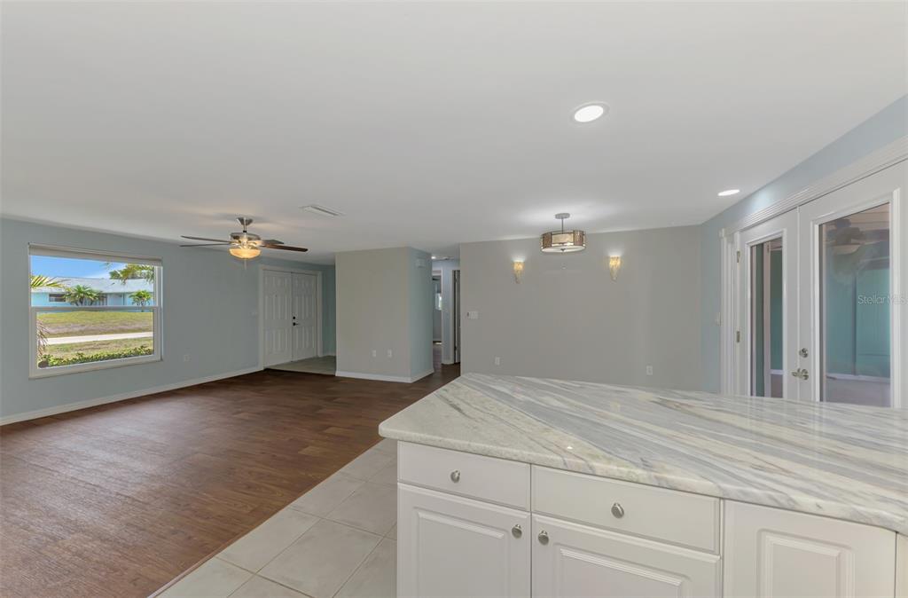 2490 Eleventh Street Englewood, FL 34224 - Photo 14 of 49 a view of a livingroom with a kitchen