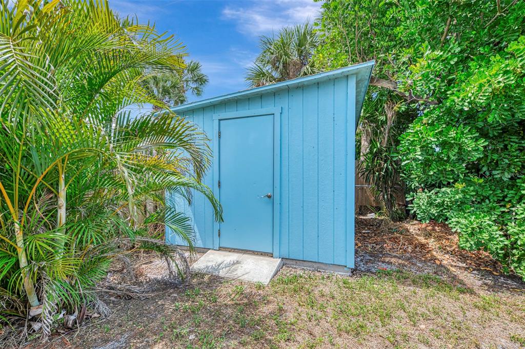 2490 Eleventh Street Englewood, FL 34224 - Photo 35 of 49