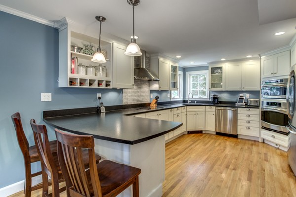 140 Hoover Road Needham, MA 02494 - Photo 2 of 18