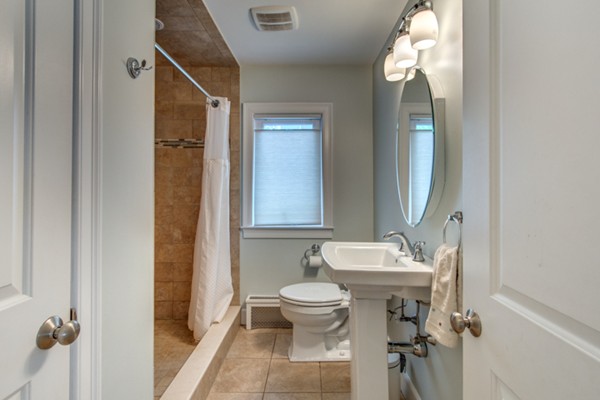 140 Hoover Road Needham, MA 02494 - Photo 9 of 18
