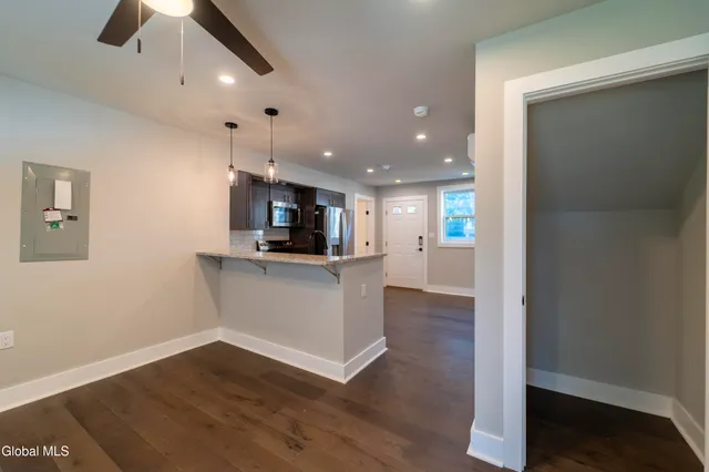 $2,550 | 103 East High Street, Unit 1, Ballston Spa, NY 12020