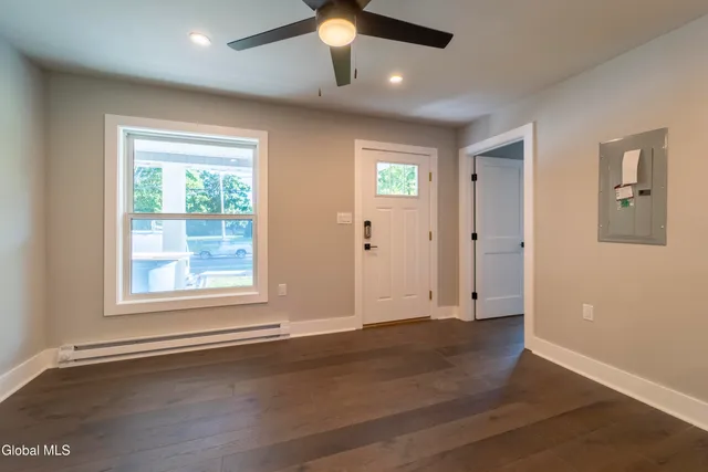 $2,550 | 103 East High Street, Unit 1, Ballston Spa, NY 12020