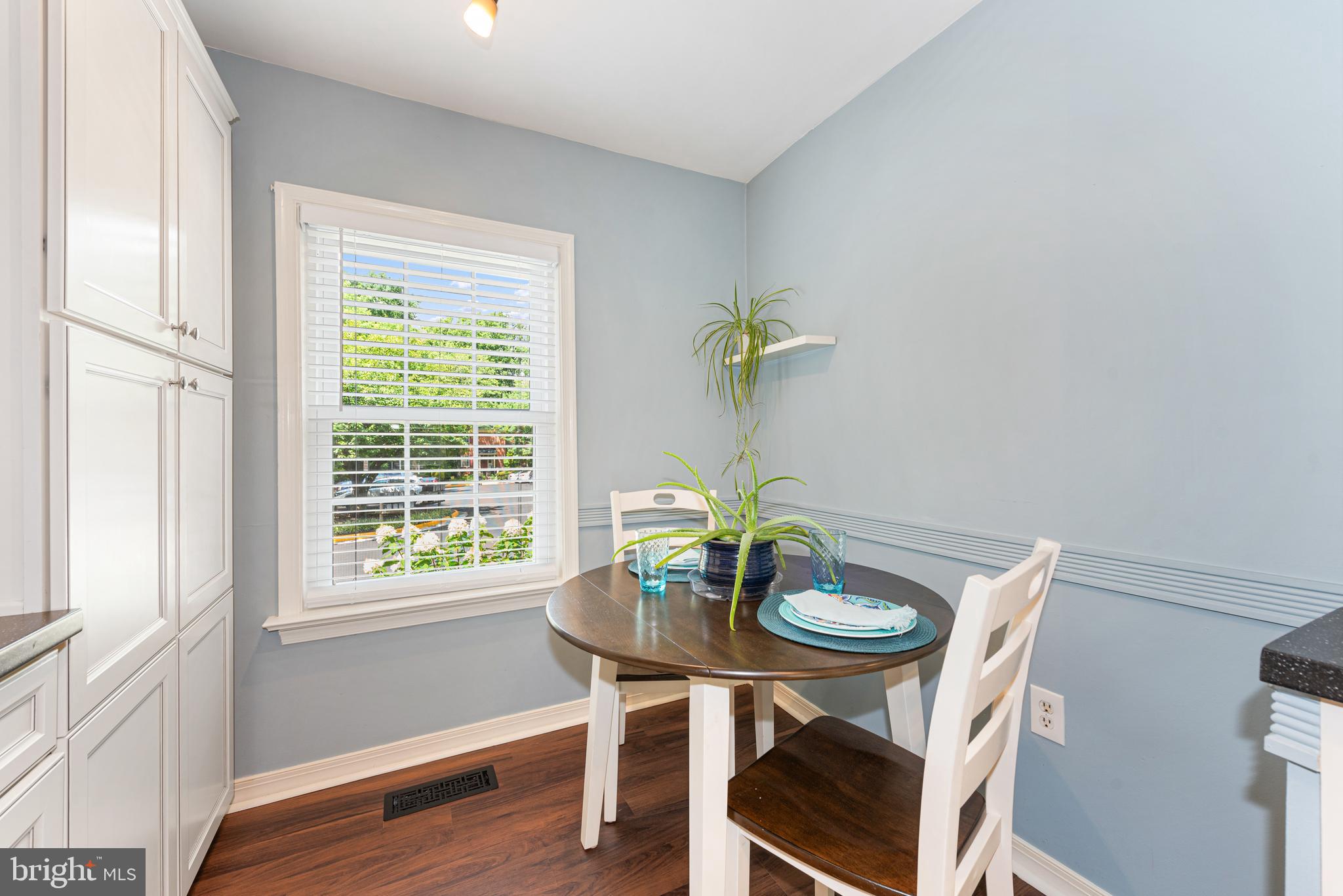 2225 Gunsmith Square Reston, VA 20191 - Photo 11 of 37 eat-in dining and pantry