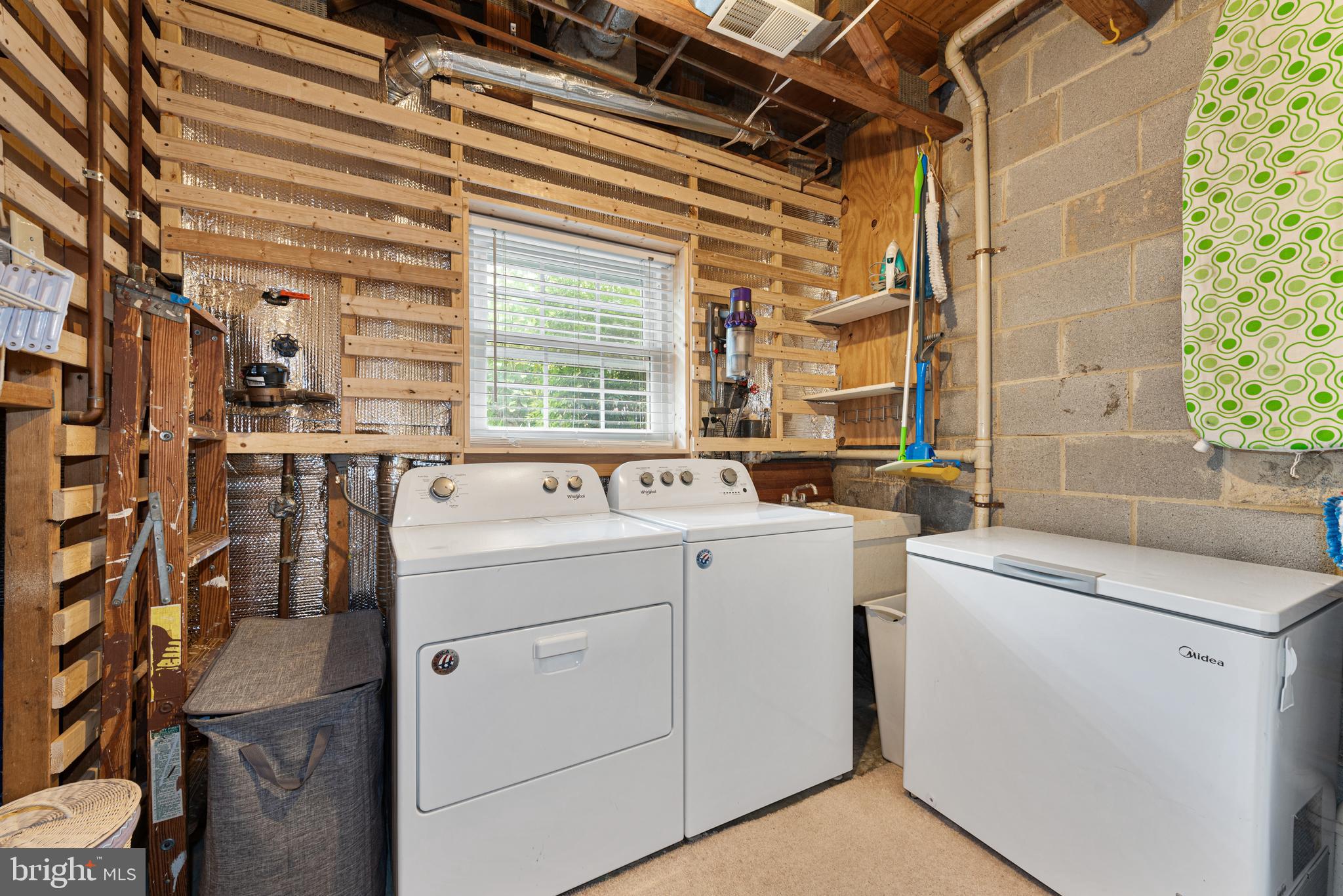 2225 Gunsmith Square Reston, VA 20191 - Photo 27 of 37 Laundry room with extra storage