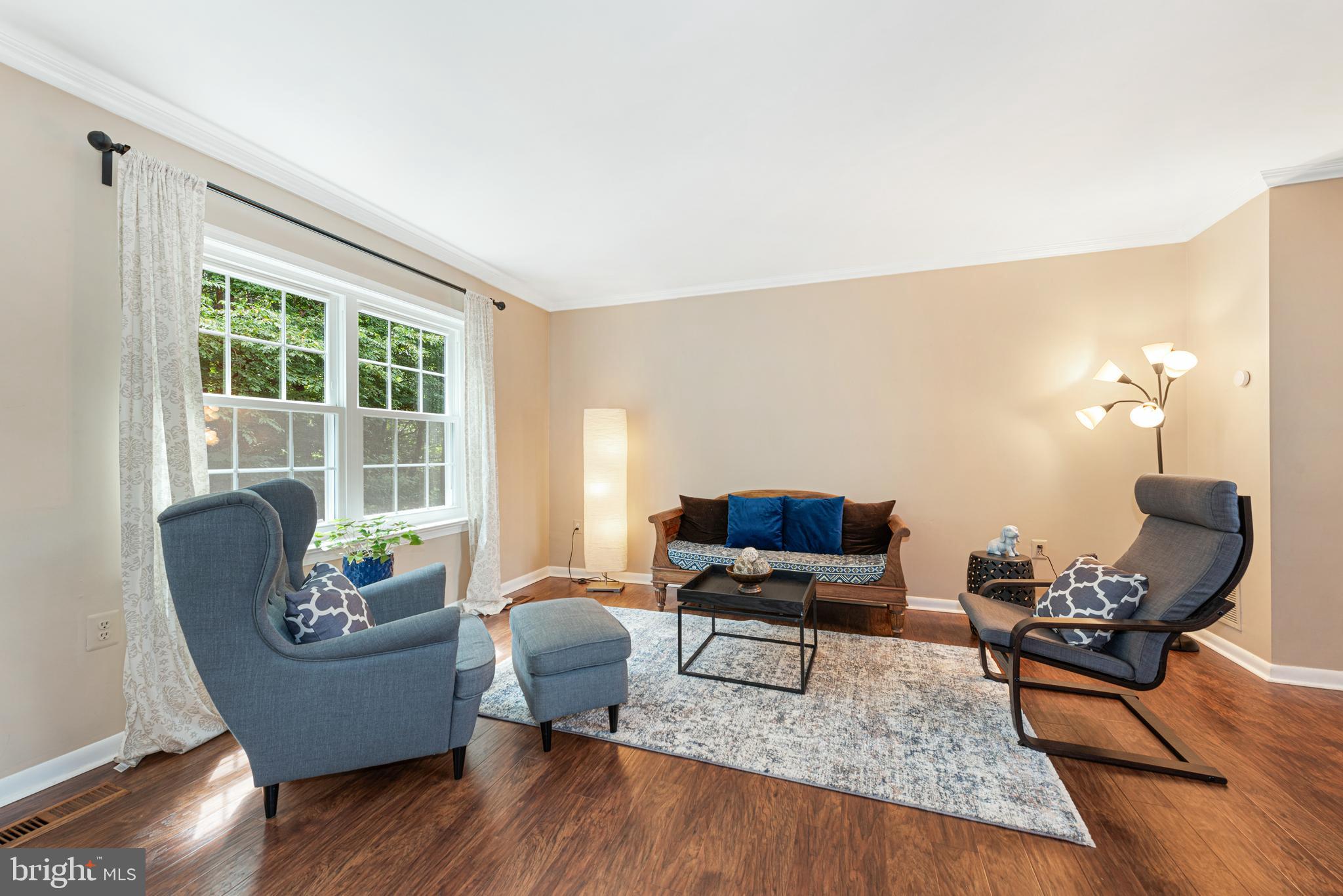 2225 Gunsmith Square Reston, VA 20191 - Photo 3 of 37 Family Room