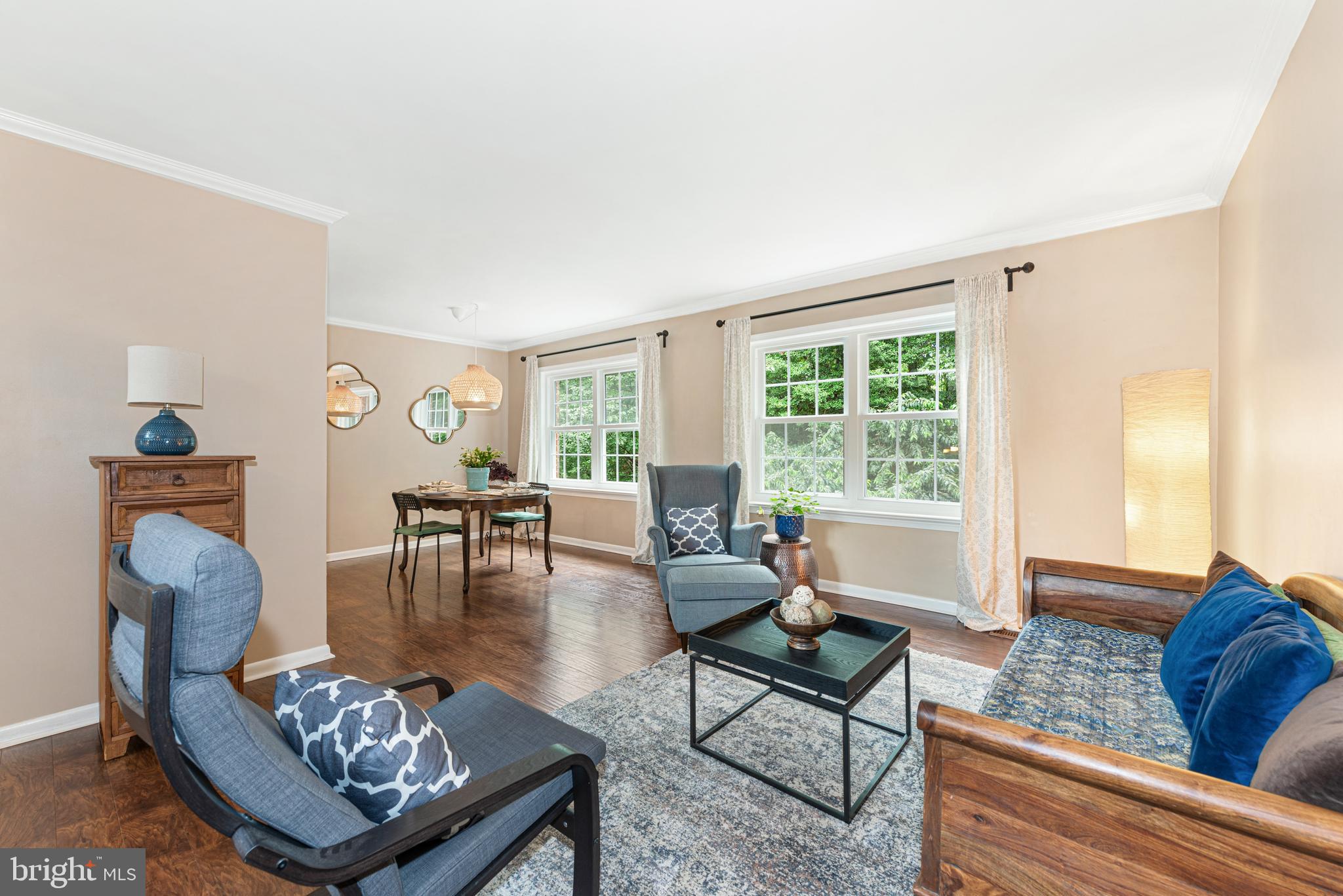 2225 Gunsmith Square Reston, VA 20191 - Photo 4 of 37 Family Room and Dining room