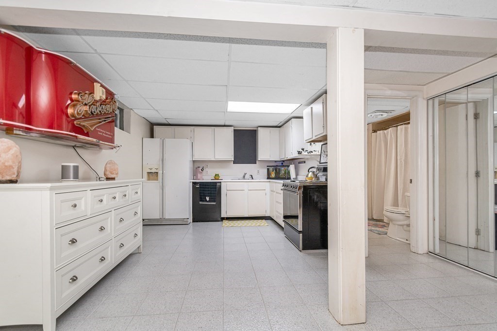 2 Sanford Road Chelmsford, MA 01824 - Photo 27 of 42 Gallery Image 27