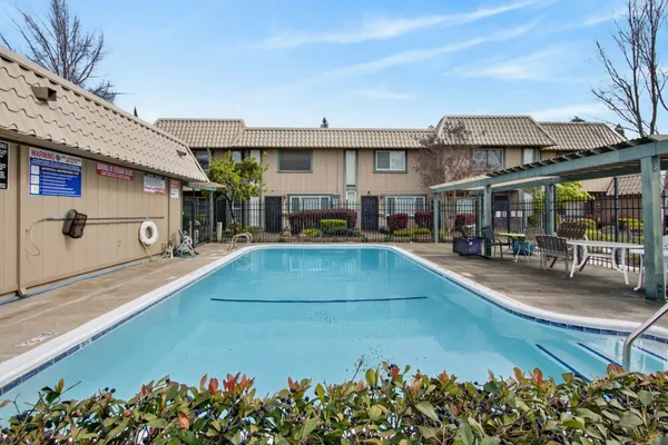 $320,000 | 2161 Cottage Way, Sacramento, CA 95825
