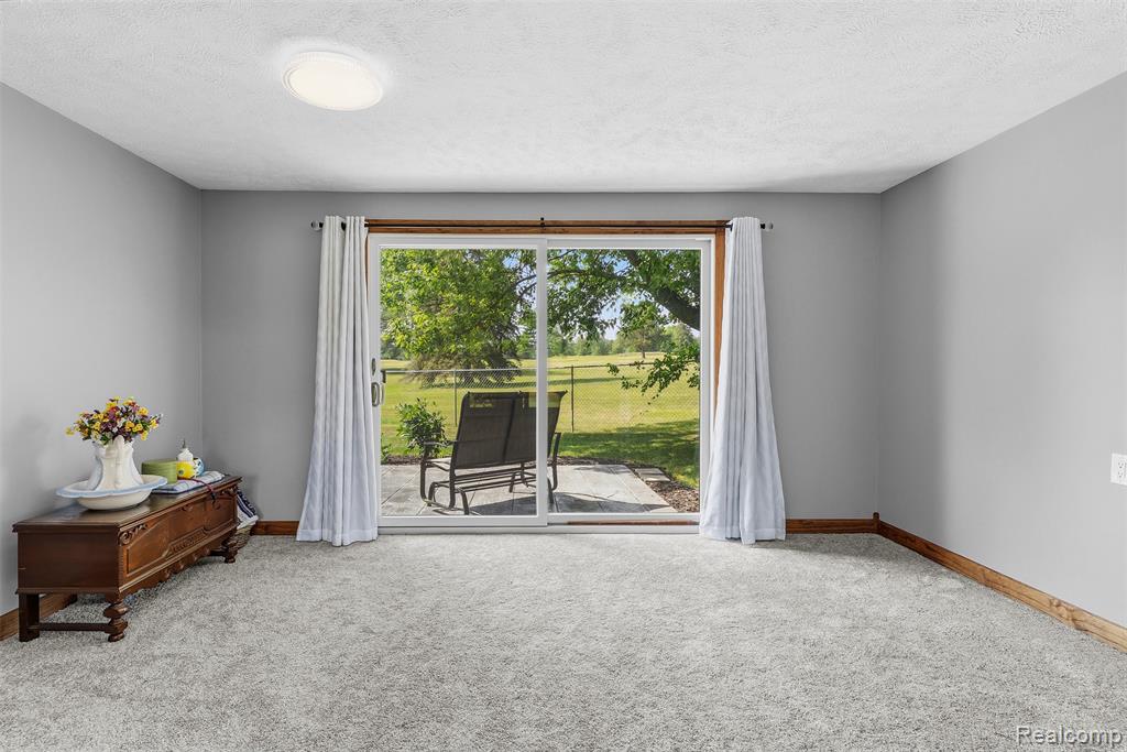 8612 Monroe Road Durand, MI 48429 - Photo 16 of 40 Gallery Image 16