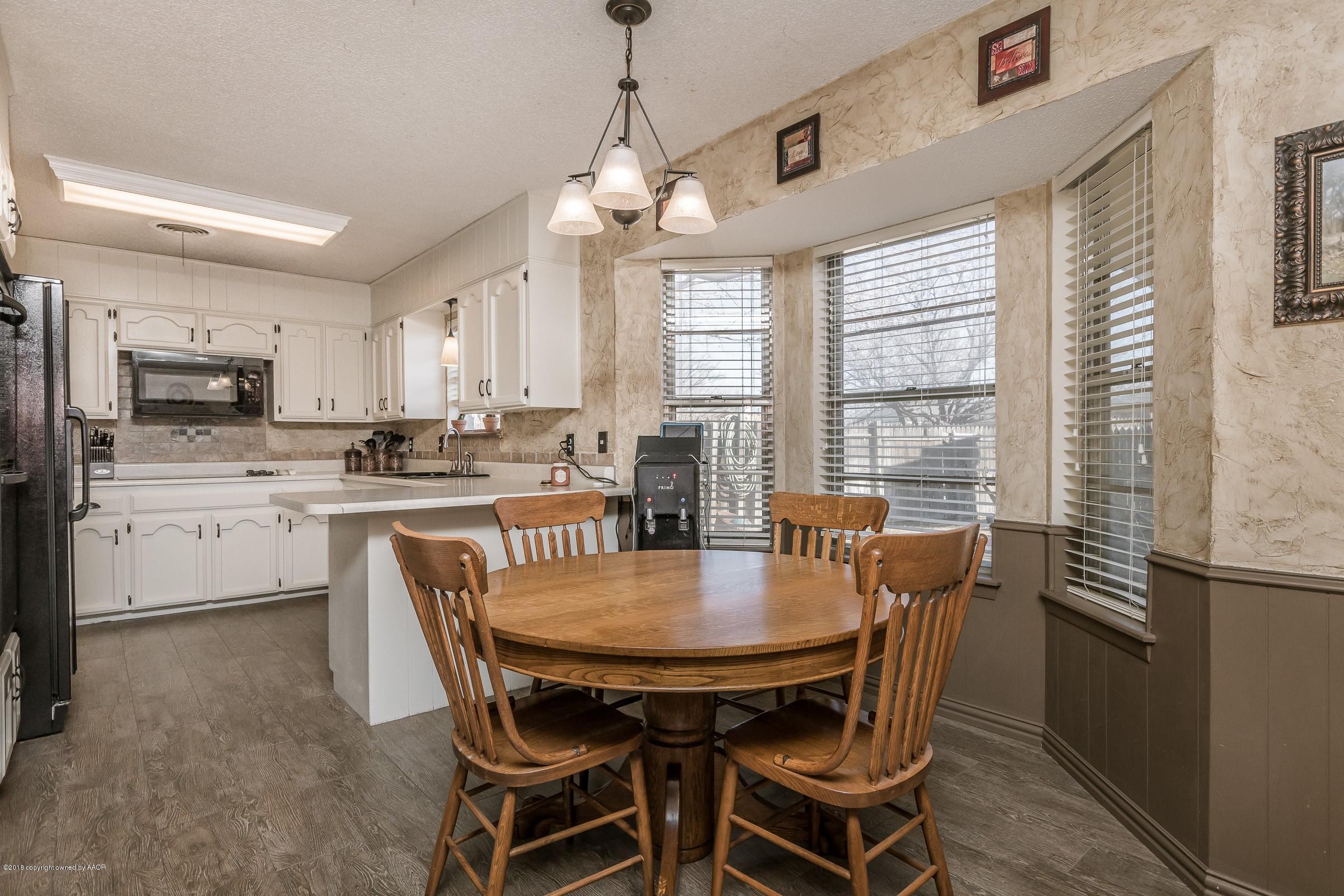 4417 Kingston Road Amarillo, TX 79109 - Photo 8 of 24 008_Breakfast Area
