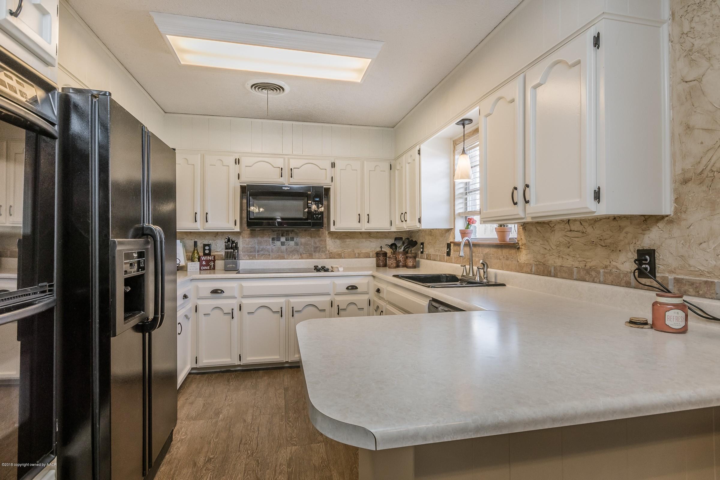 4417 Kingston Road Amarillo, TX 79109 - Photo 9 of 24 009_Kitchen