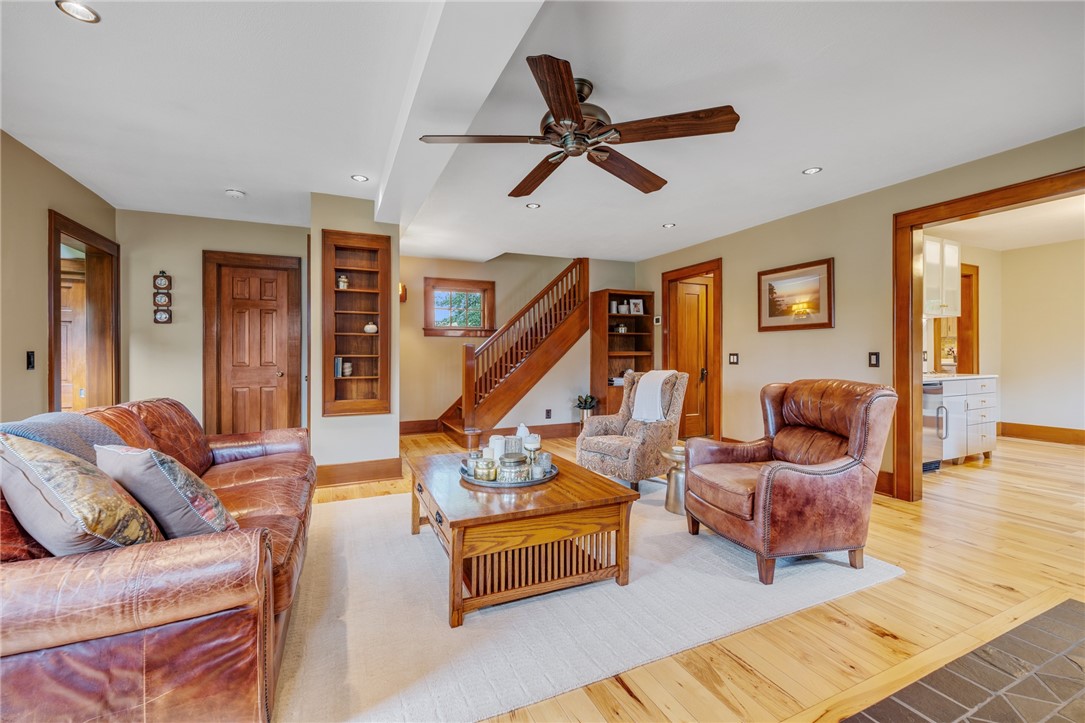 489 Helendale Road Irondequoit, NY 14609 - Photo 15 of 50