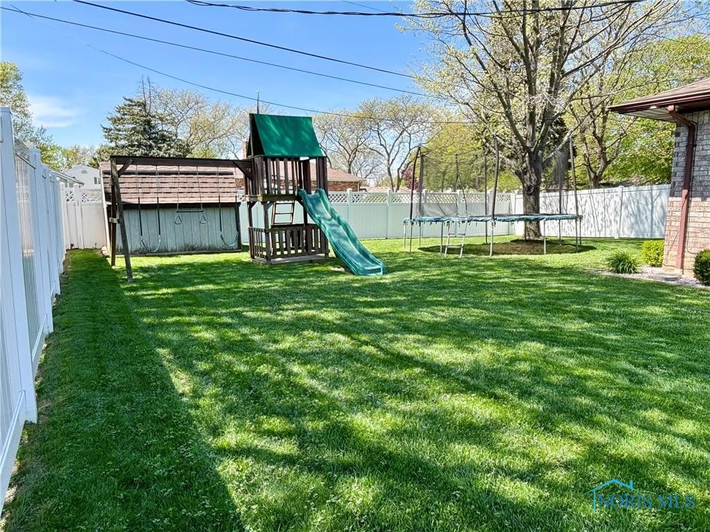 3054 Springtime Drive Oregon, OH 43616 - Photo 40 of 48 Gallery Image 40