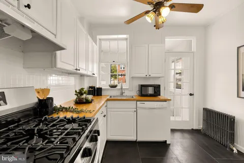 $849,000 | 1430 K Street Southeast, Washington, DC 20003