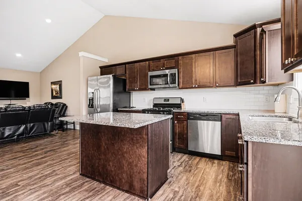 $419,900 | 5966 Farmview Drive, Allendale, MI 49401