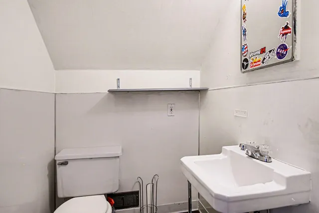 $249,900 | 2014 Duiker Avenue Northeast, Grand Rapids, MI 49505