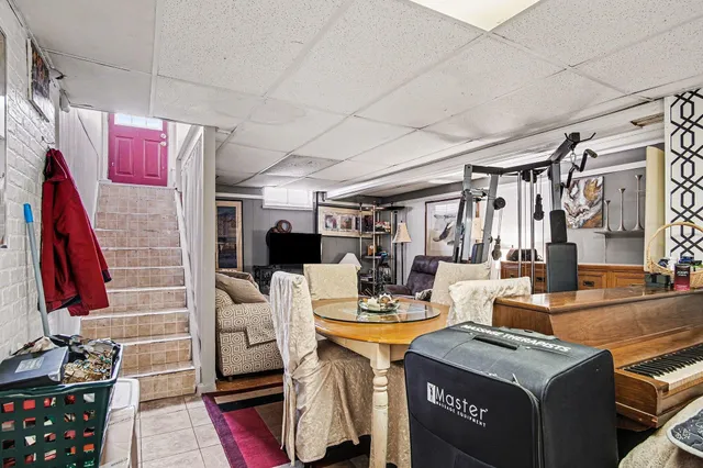 $249,900 | 2014 Duiker Avenue Northeast, Grand Rapids, MI 49505