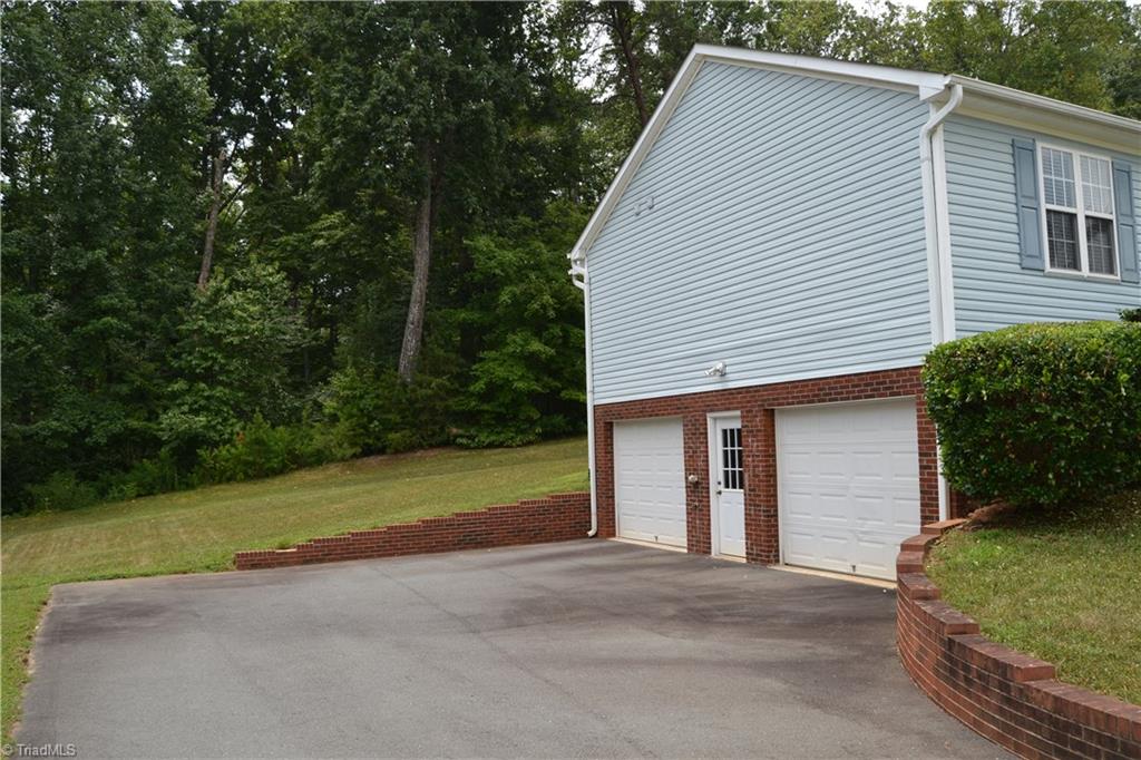 6837 Rangecrest Road Belews Creek, NC 27009 - Photo 21 of 23 Gallery Image 21