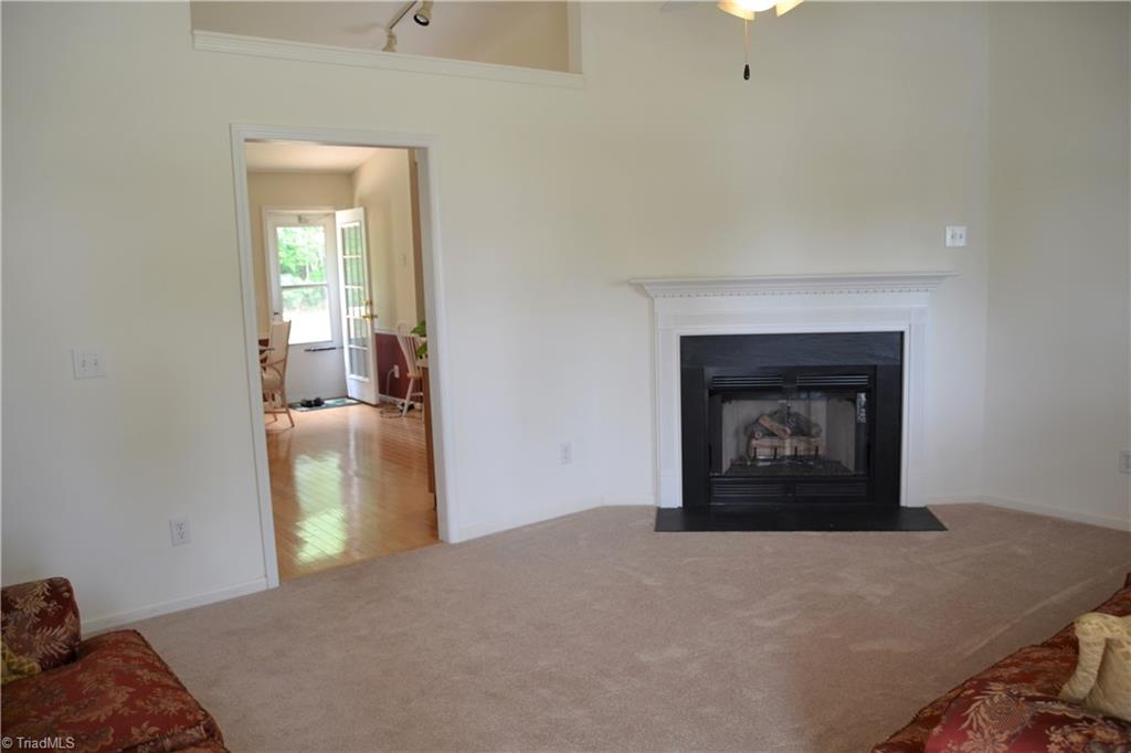 6837 Rangecrest Road Belews Creek, NC 27009 - Photo 4 of 23 Gallery Image 4