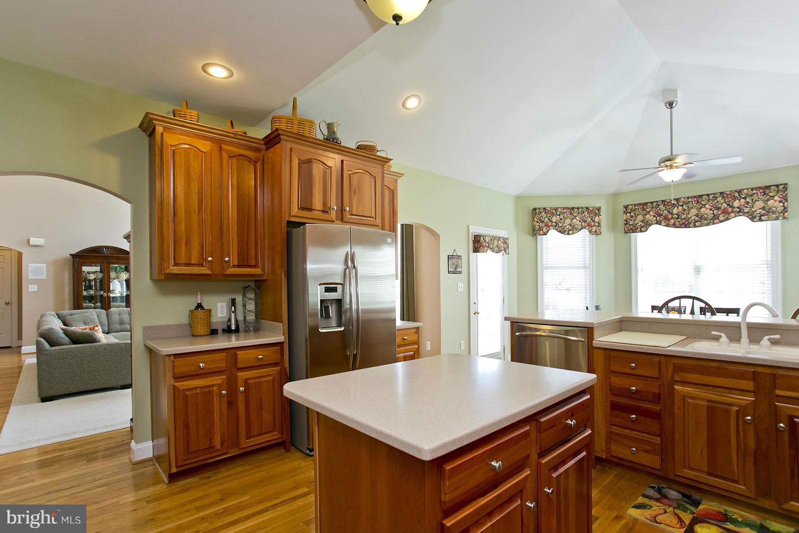 280 Huntersridge Road Winchester, VA 22602 - Photo 18 of 30 Kitchen