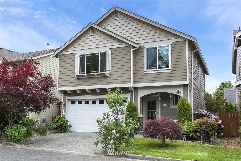 14724 45th Avenue Southeast Bothell, WA 98012 - Photo 2 of 25