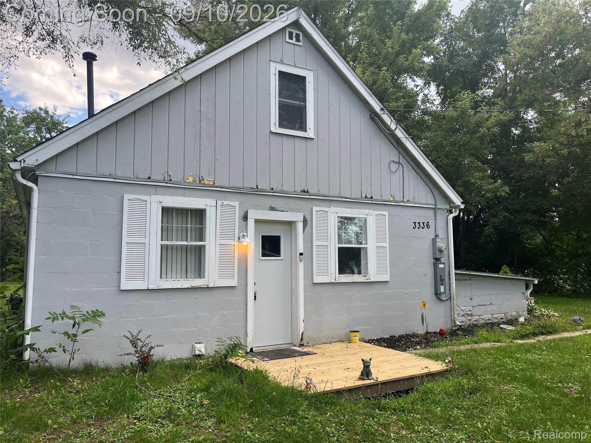 3336 East Pierson Road Flint, MI 48506 - Photo 1 of 3 Additional content