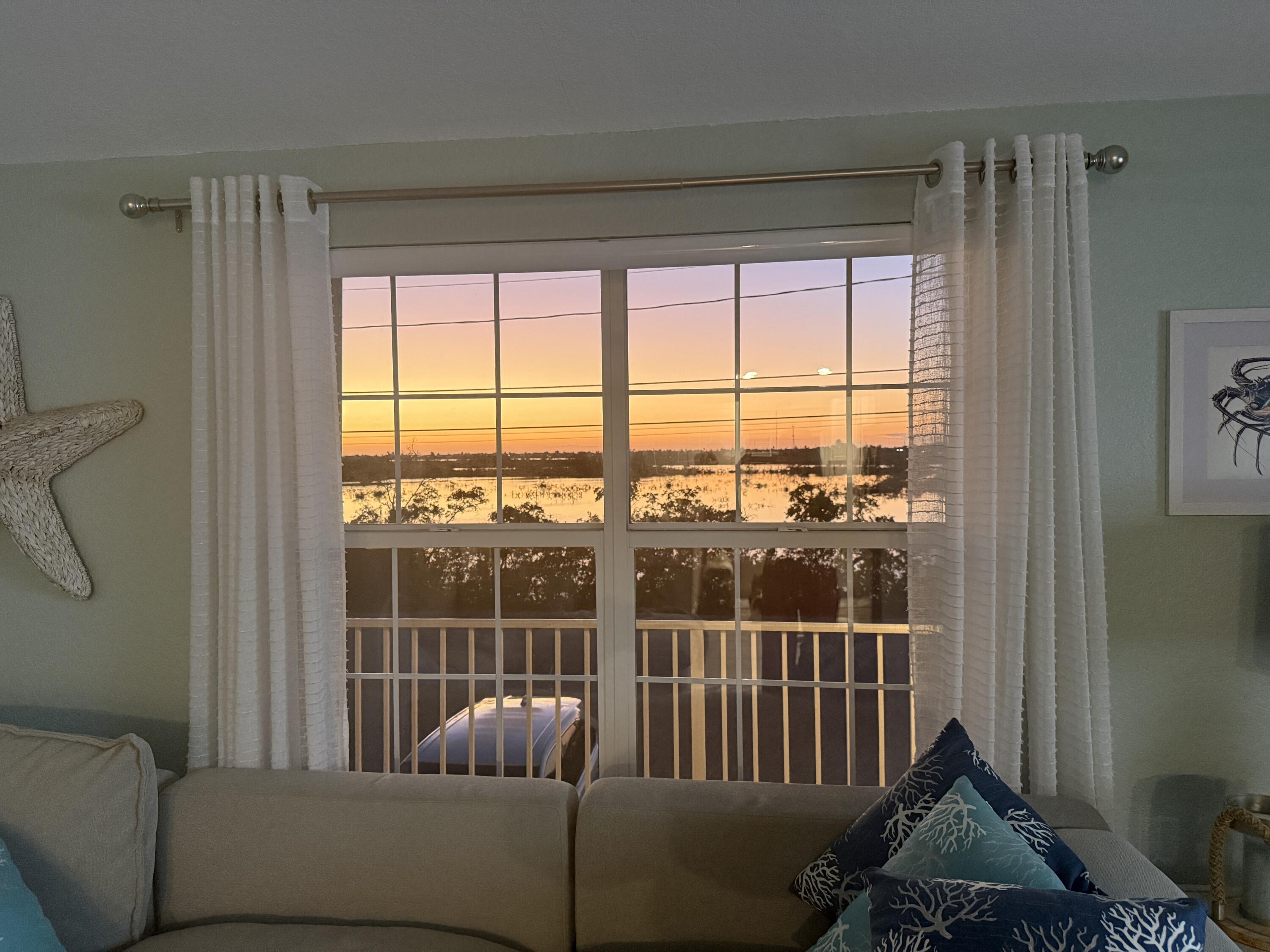 417 Pirates Road Summerland Key, FL 33042 - Photo 39 of 63 LR-w2