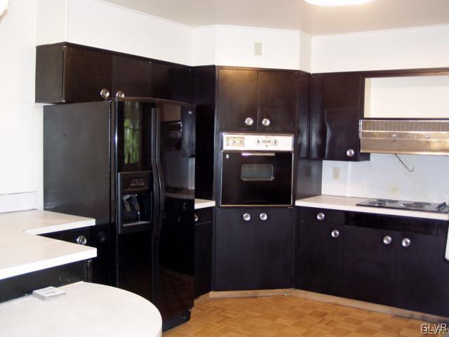 1013 Mitman Road Easton, PA 18040 - Photo 3 of 17 Gallery Image 3