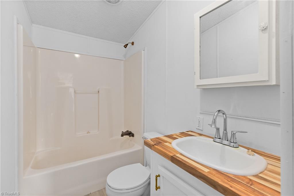 1100 Sandy Lane Sandy Ridge, NC 27046 - Photo 26 of 42