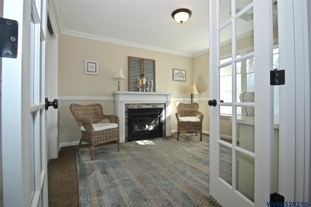 5851 Delaney Road Southeast Turner, OR 97392 - Photo 4 of 41 Gallery Image 4